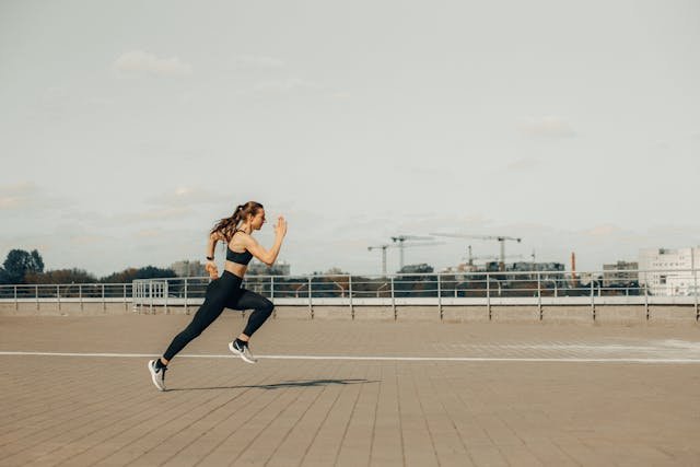 How to Stop Breast Bounce While Running